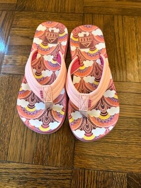 Reef Pink and Yellow Patterned Thong Sandals